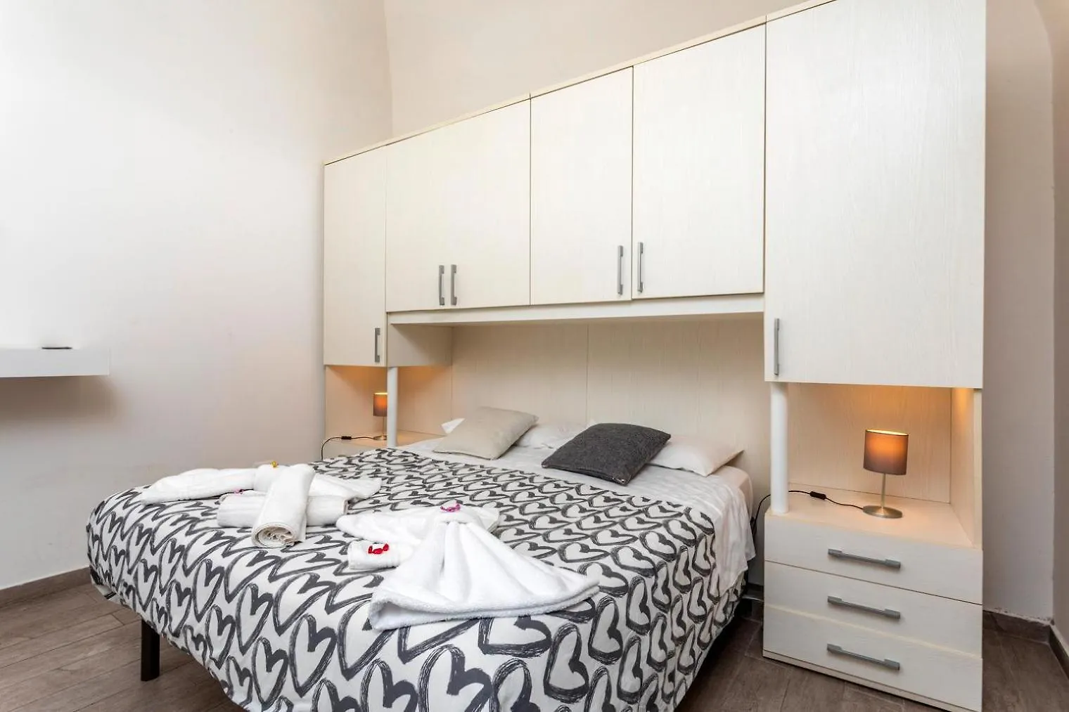 Bed.Da Catania Apartment 0*,  Italia